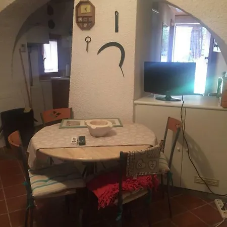 Tavernetta A 10 Minuti Dal Mare بيت للعطل *